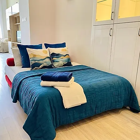 Spacious Riverside Residency - Magnificent View * 부다페스트