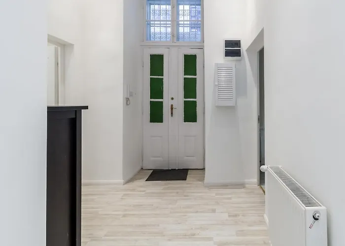 Spacious Riverside Residency - Magnificent View Lägenhet Budapest