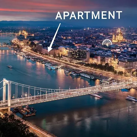Spacious Riverside Residency - Magnificent View דירה *
